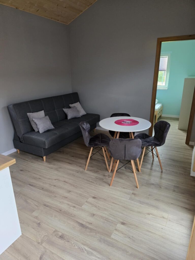 87dbf106-44e9-4905-8d89-660ff2ca8593